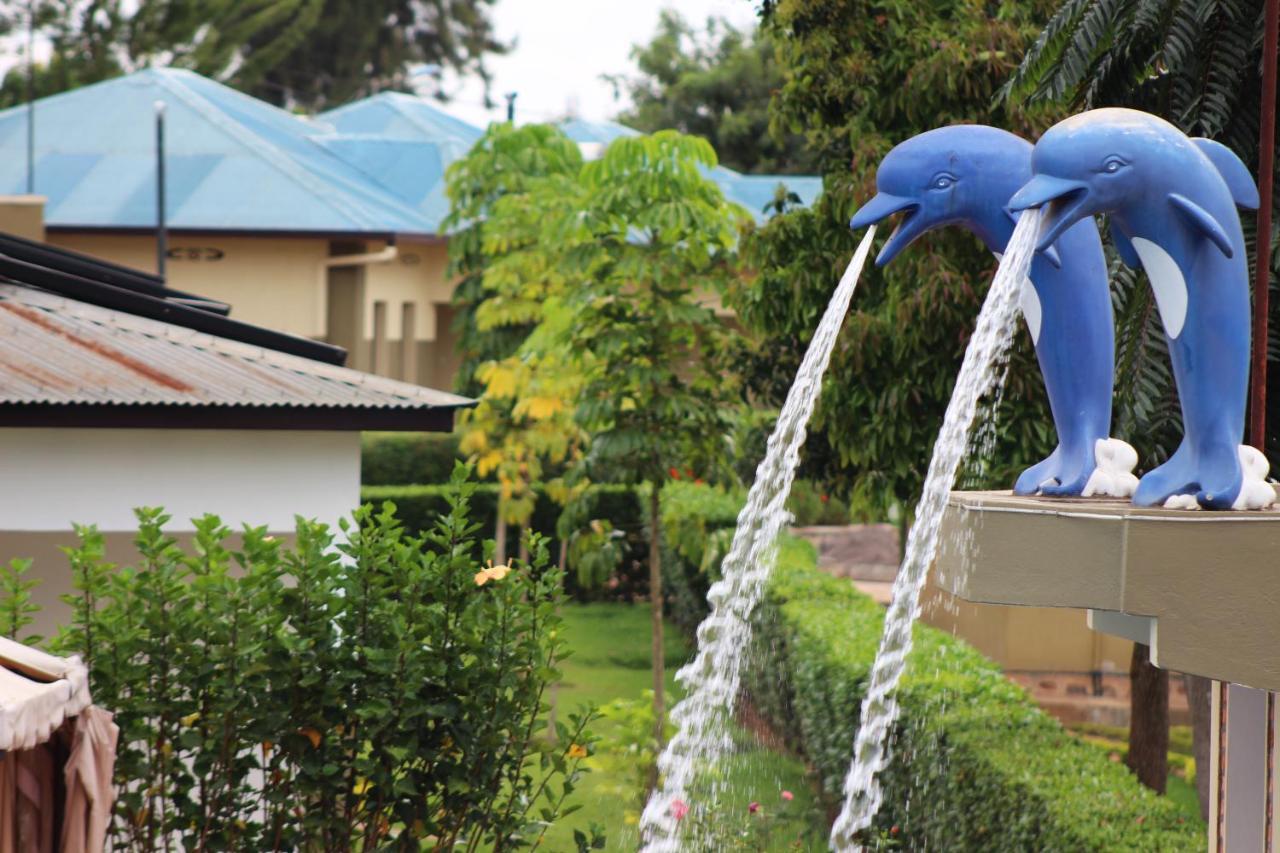 Dereva Hotel Rwamagana エクステリア 写真