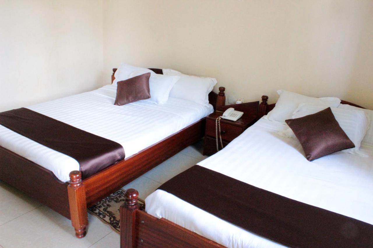 Dereva Hotel Rwamagana エクステリア 写真