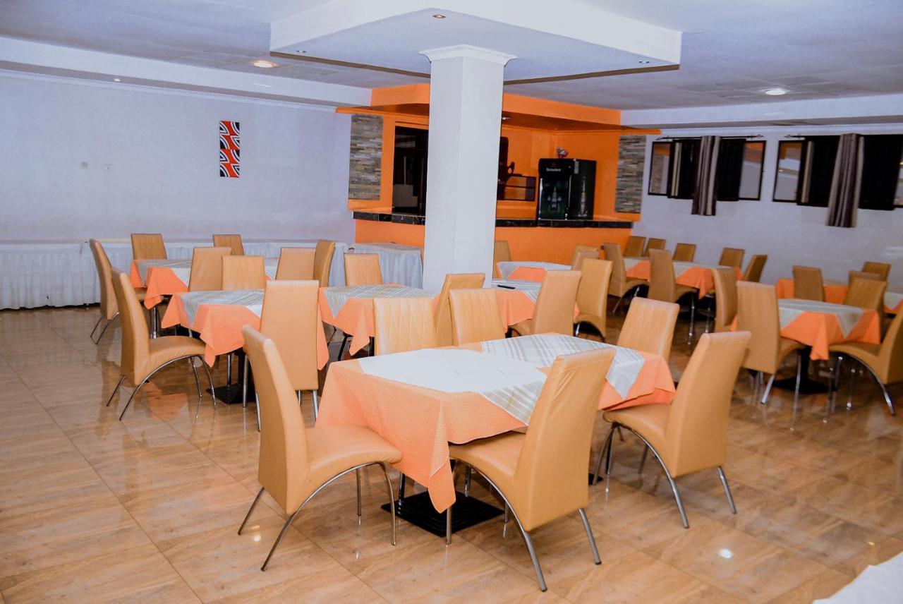 Dereva Hotel Rwamagana エクステリア 写真